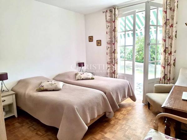 Villa au sein d’un parc privé, proche plage – Saint-Palais-sur-Mer