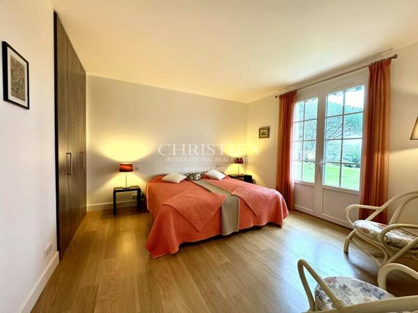 Villa au sein d’un parc privé, proche plage – Saint-Palais-sur-Mer