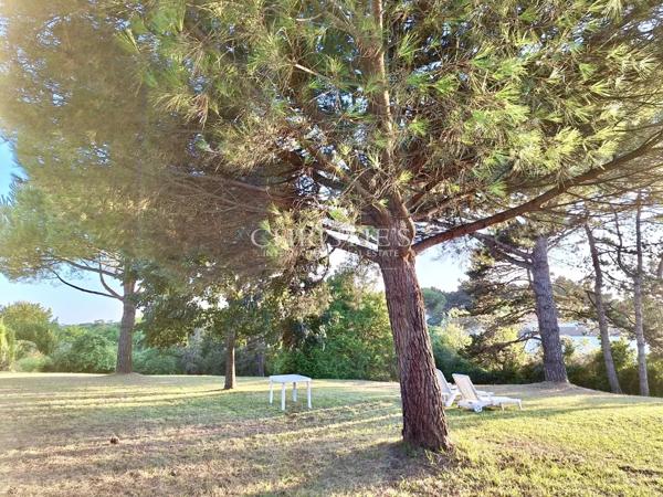 Villa au sein d’un parc privé, proche plage – Saint-Palais-sur-Mer