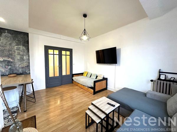 Location appartement T3 meublé centre-ville proche gare SNCF avec ascenseur et balcon à Carcassonne