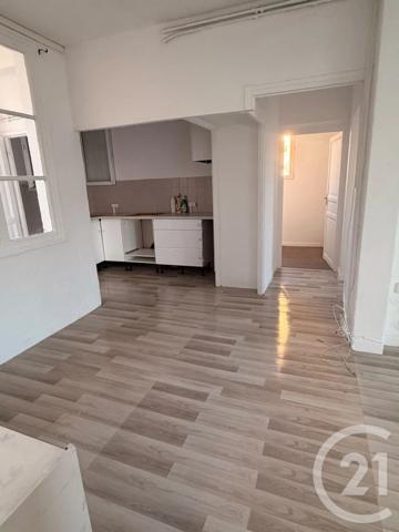 Appartement T3 à vendre  3 pièces - 62,90 m 2   TOULON  - 83
