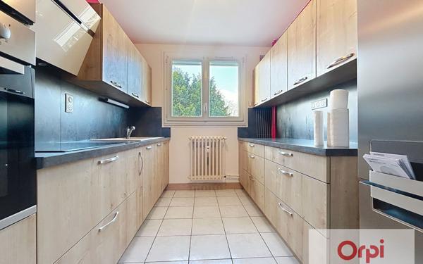 Appartement à louer    3 pièces • 72,27 m2 Montluçon