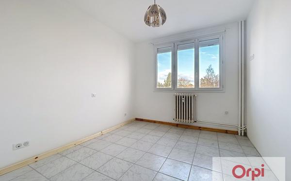 Appartement à louer    3 pièces • 72,27 m2 Montluçon