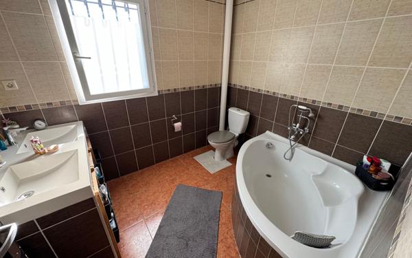 Maison à vendre    6 pièces •  Beaucaire