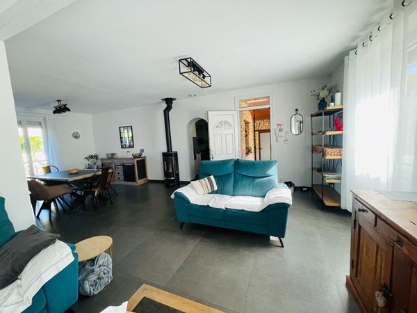 Maison Lavera 4 pièce(s)  + Studio Indépendant