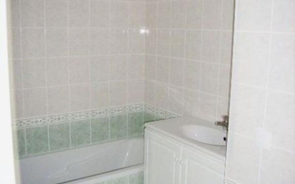 Appartement à louer    3 pièces • 73 m2 Sainte-Foy-lès-Lyon