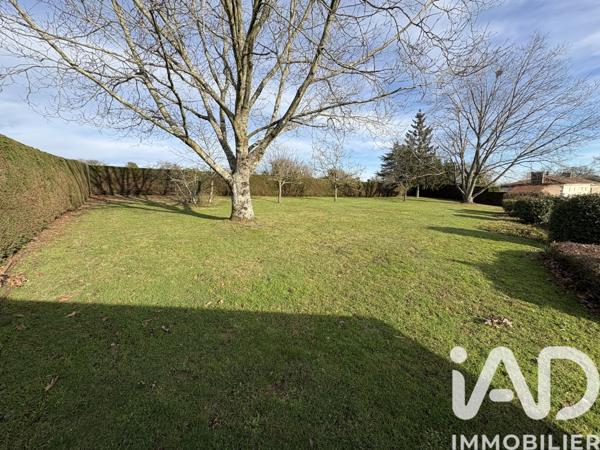 Maison à vendre 4 pièces 190 m² Saint-Aubin-le-Cloud