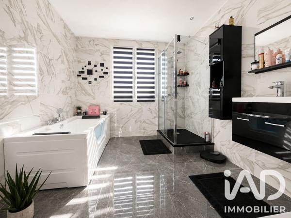 Maison à vendre 7 pièces 127 m² Corbeil-Essonnes