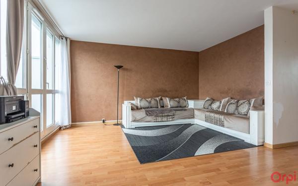 Appartement à vendre    4 pièces • 81,90 m2 Saint-Michel-sur-Orge