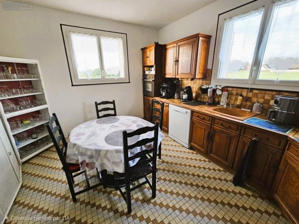 Maison à vendre à Saint-Martin-le-Beau dans l'Indre-et-Loire (37270), ref : 013/1484 MONTLOUIS SUR LOIRE