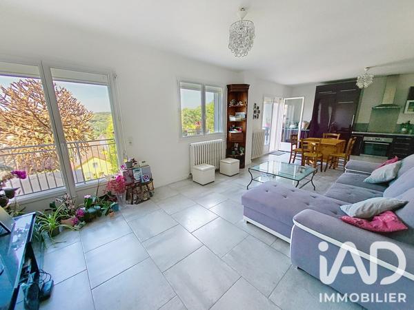 Appartement à vendre 4 pièces 82 m² Saclay
