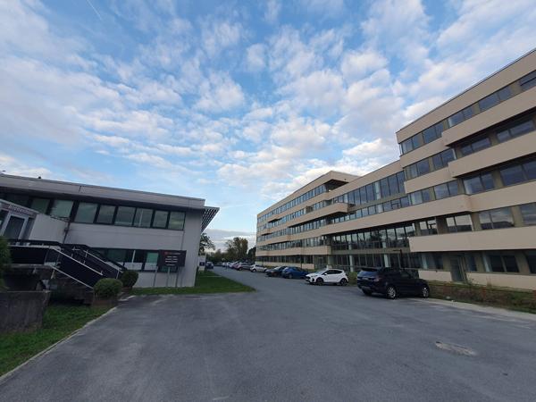 Bureaux à LOUER