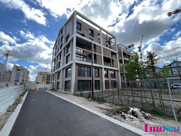 Bureaux à VENDRE