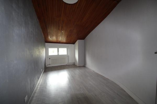 Massals (81250) Maison de Type 4 - 96 m² avec sous-sol total et dépendance aménageable sur 2 niveaux