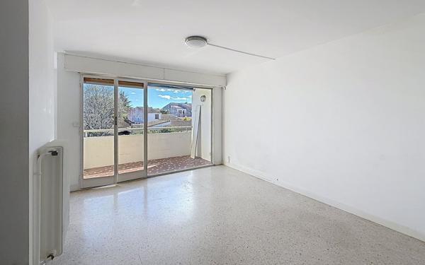 Appartement à vendre    1 pièce • 42,18 m2 Lunel