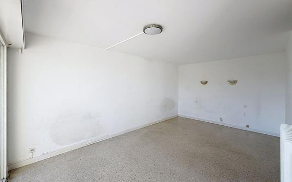 Appartement à vendre    1 pièce • 42,18 m2 Lunel