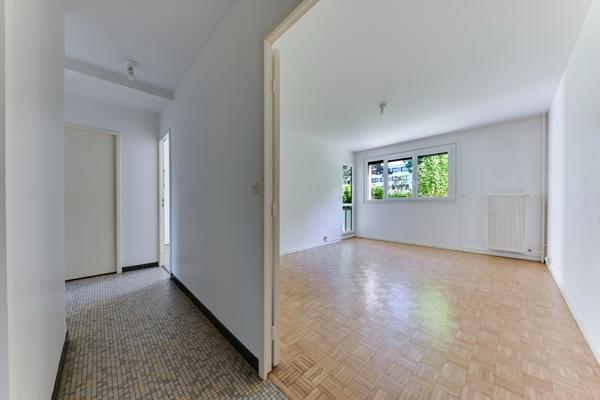 Appartement 3 pièces 69 m² SAINT PRIEST