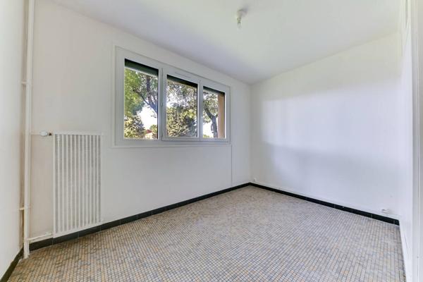 Appartement 3 pièces 69 m² SAINT PRIEST
