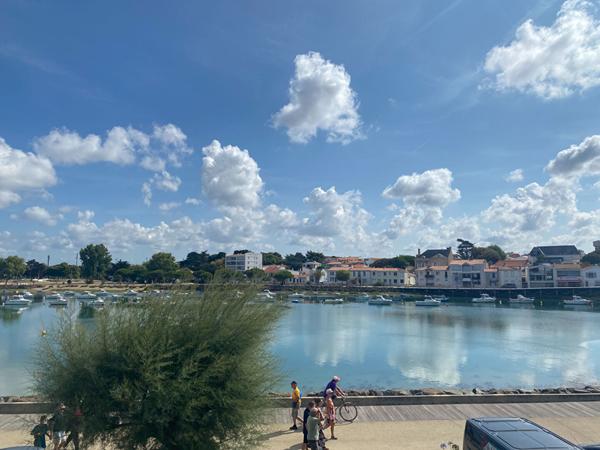 À vendre : studio au coeur de Croix de Vie avec vue imprenable !