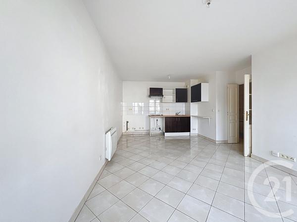 Appartement F3 à vendre  3 pièces - 58,09 m2 ST FARGEAU PONTHIERRY - 77