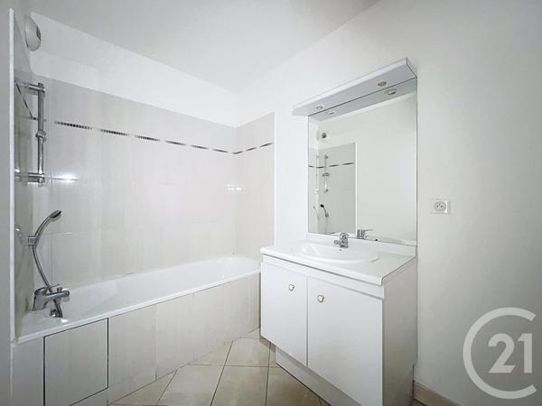 Appartement F3 à vendre  3 pièces - 58,09 m2 ST FARGEAU PONTHIERRY - 77
