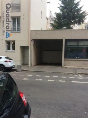 Parking / Box à louer à Lyon (69006)