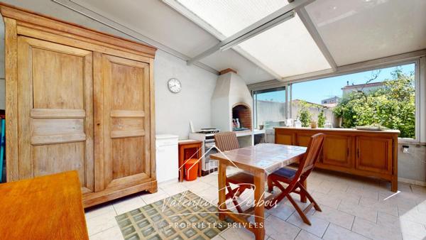CARCASSONNE - MAISON - 3 CHAMBRES - PUITS - VERANDA - JARDIN