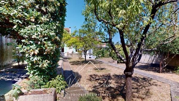 CARCASSONNE - MAISON - 3 CHAMBRES - PUITS - VERANDA - JARDIN