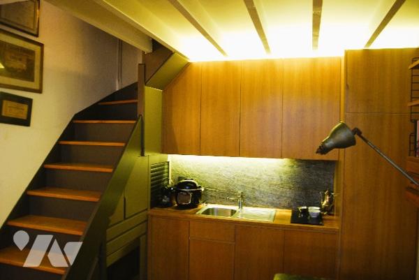 CHAMPS DE MARS  -  Dans un immeuble de prestige, maison de 3 pièces