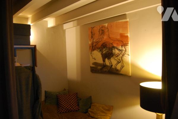 CHAMPS DE MARS  -  Dans un immeuble de prestige, maison de 3 pièces