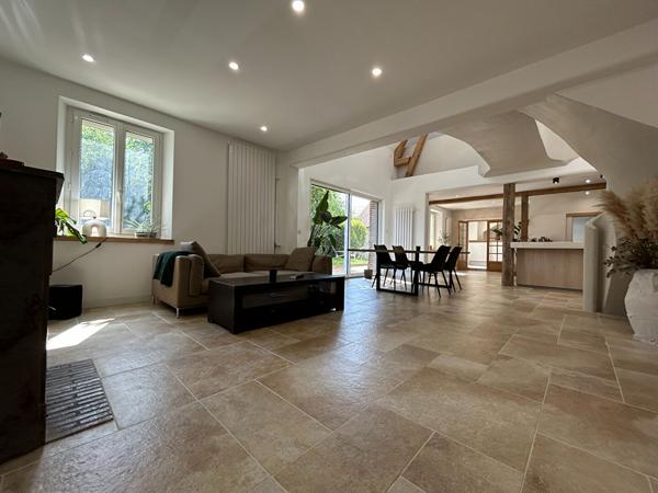 Maison Agglo Chartres 8 pièces 196 m2