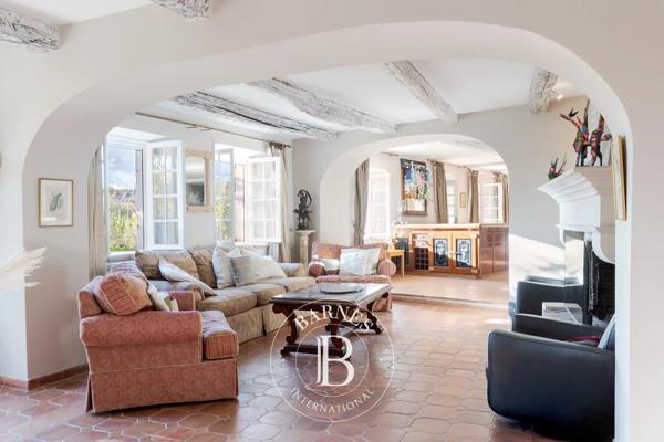 Grasse, Villa 6 Chambres -  400 m² à vendre