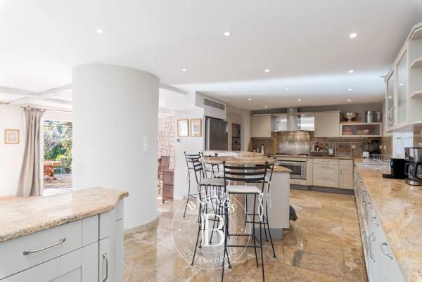 Grasse, Villa 6 Chambres -  400 m² à vendre