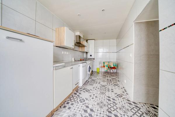 Maison 10 pièces - 236 m² Exclusivité efficity