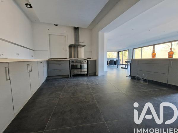 Maison à vendre 8 pièces 310 m² Tavera