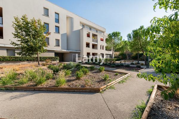 Appartement + parking