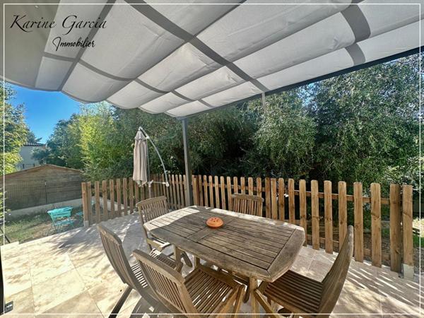 EMPLACEMENT PRIVILEGIE A PROXIMITE DE LA MER - A 5 MINUTES A PIED DU FORT BALAGUIER  LA SEYNE SUR MER - AU CALME ABSOLU  - MAISON  4 PIECES  70 m2 - TERRAIN 645 M²