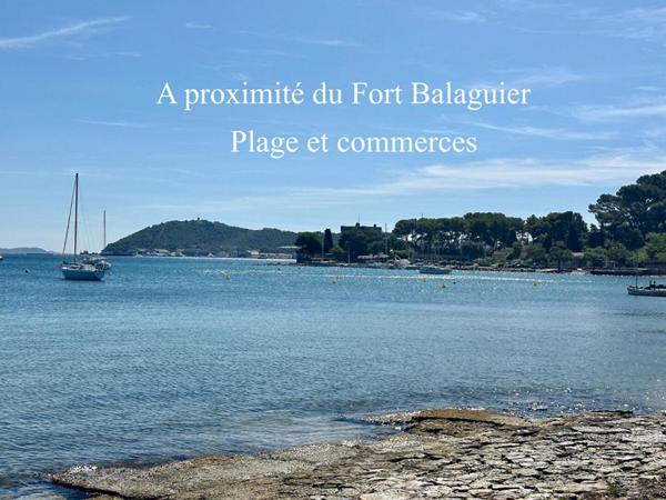 EMPLACEMENT PRIVILEGIE A PROXIMITE DE LA MER - A 5 MINUTES A PIED DU FORT BALAGUIER  LA SEYNE SUR MER - AU CALME ABSOLU  - MAISON  4 PIECES  70 m2 - TERRAIN 645 M²