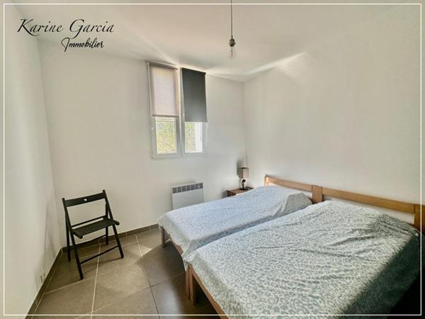 EMPLACEMENT PRIVILEGIE A PROXIMITE DE LA MER - A 5 MINUTES A PIED DU FORT BALAGUIER  LA SEYNE SUR MER - AU CALME ABSOLU  - MAISON  4 PIECES  70 m2 - TERRAIN 645 M²