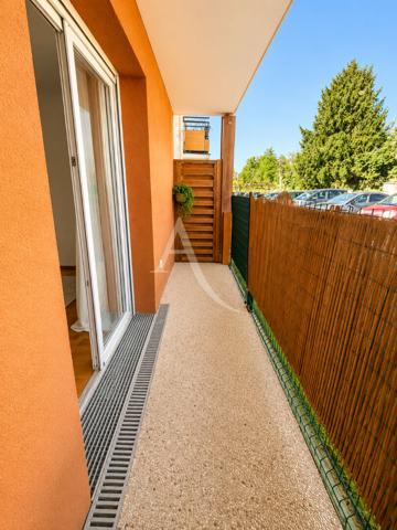 À louer ? Charmant T2 meublé avec extérieur et stationnement ? Serris Bourg