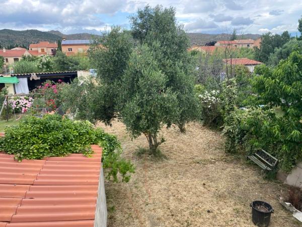 Dpt Pyrénées Orientales (66), à vendre BOULETERNERE Maison 5 pièces sur terrain 380 m², terrasse, garage