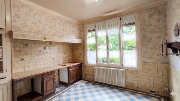 MAISON A RENOVER-QUARTIER OUEST