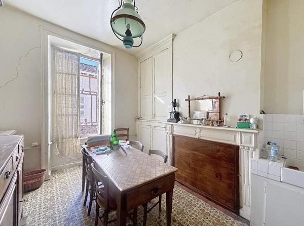 Immeuble 50 000 € Laroquebrou 450 m² DPE