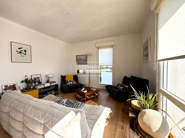 Appartement 3 pièces – 63 m² environ à Séné (ref : 100878-AV)