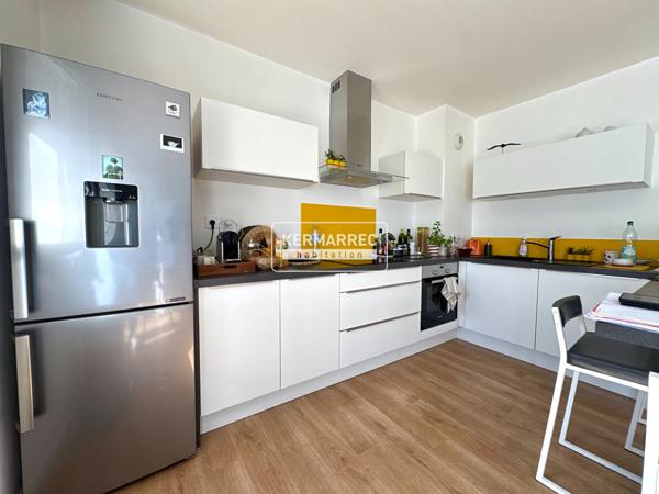 Appartement 3 pièces – 63 m² environ à Séné (ref : 100878-AV)