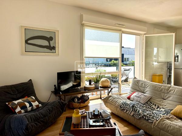 Appartement 3 pièces – 63 m² environ à Séné (ref : 100878-AV)