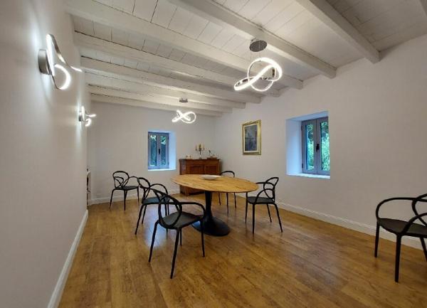 Maison à vendre    7 pièces •  Saint-Martin-de-Hinx