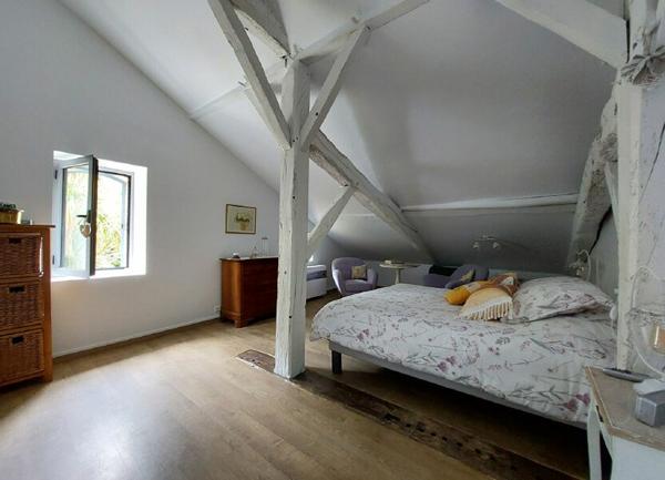 Maison à vendre    7 pièces •  Saint-Martin-de-Hinx