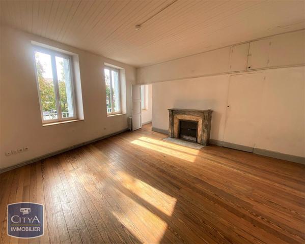 Location appartement Caussade (82300) 3 pièces 88.75m²