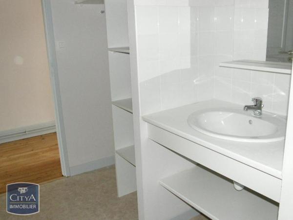 Location appartement Caussade (82300) 3 pièces 88.75m²
